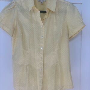 Banana Republic Light Yellow Short Sleeve Blouse